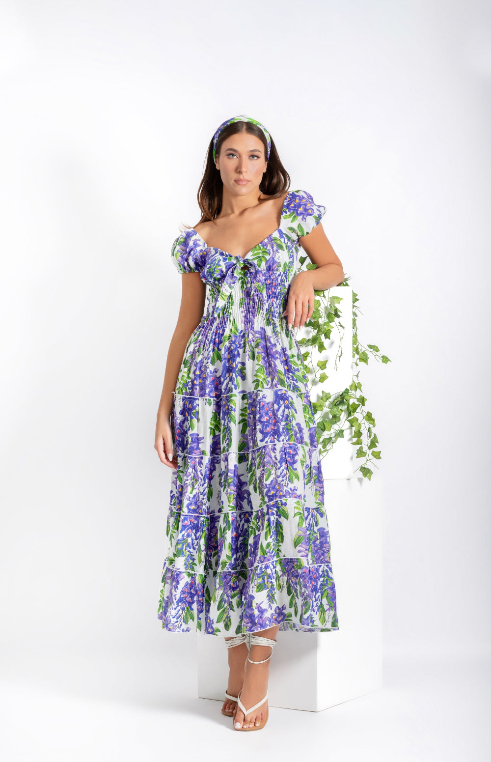 Fresella-Kleid aus violettem Leinen