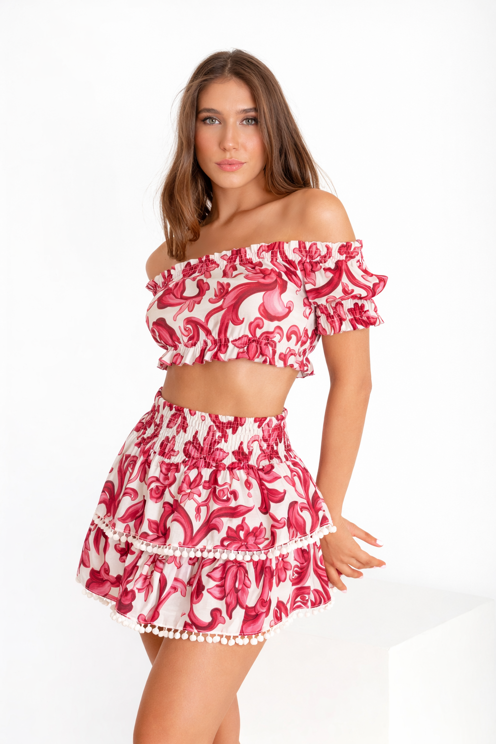 Completo top fiocco e mini gonna in lino stampa pittura rosa