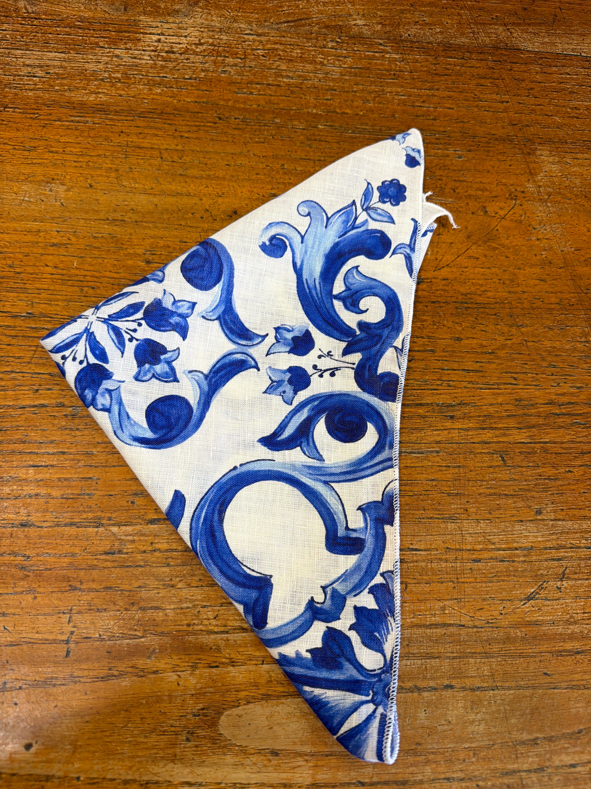 Ravello blue print linen bandana