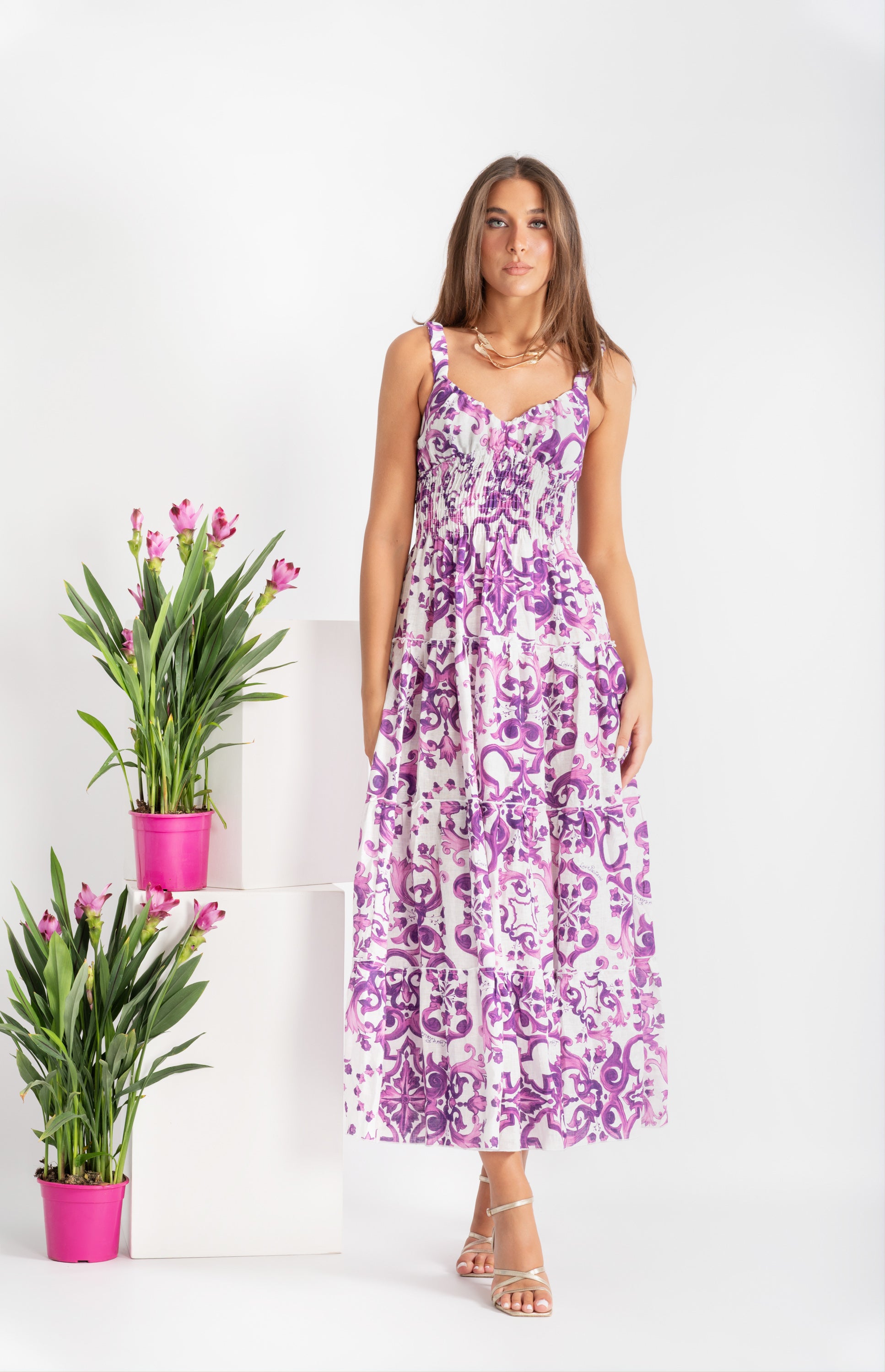 Long peach dress in linen with purple Ravello print