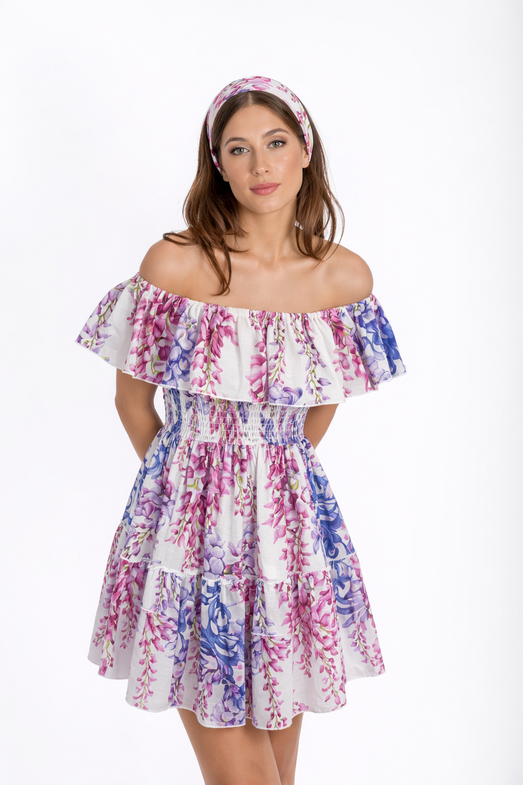 Short linen ruffled dress