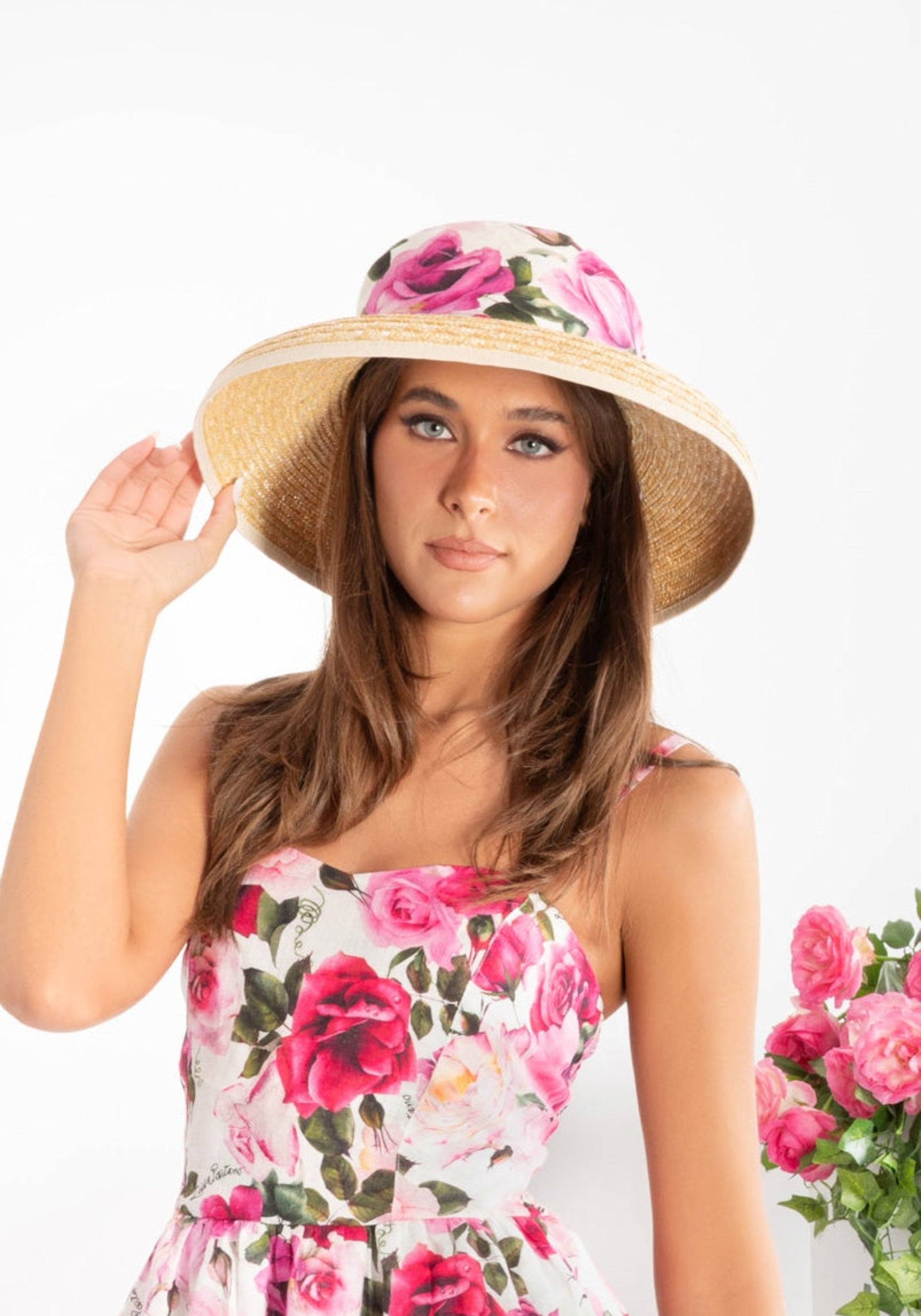 women's straw hat with rose-print linen band